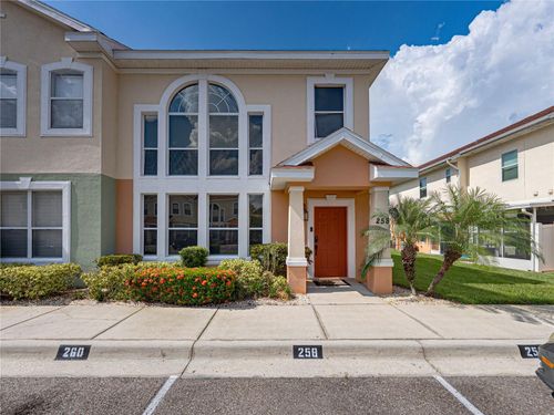 258 Alexander Woods Dr, PLANT CITY, FL, 33563-7117 | Card Image