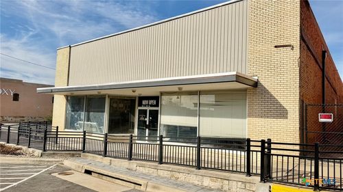 403 N Gray St, Killeen, TX, 76541-5246 | Card Image