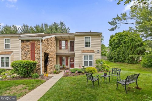 148 Valley Greene Cir, READING, PA, 19610-1965 | Card Image