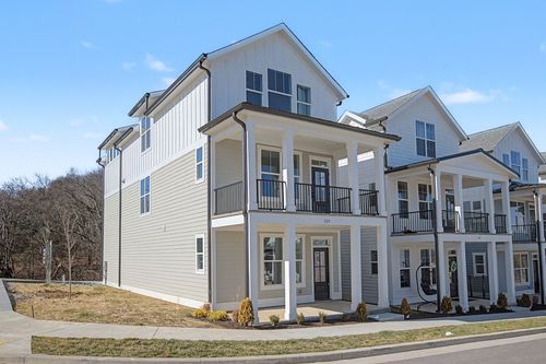 135 Stella Dr, Nashville, TN, 37209-3076 | Card Image
