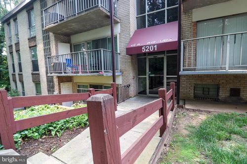 202-5201 Newton St, BLADENSBURG, MD, 20710-2336 | Card Image