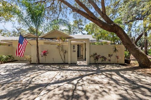 110 Parkside Colony Dr, TARPON SPRINGS, FL, 34689-2230 | Card Image