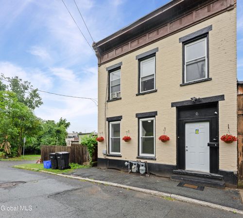 6 St Marys Ave, Troy, NY, 12180-4539 | Card Image
