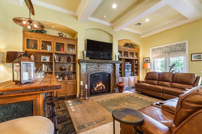 2nd Living Area | Image 9