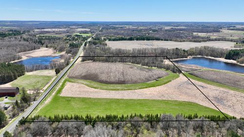 26 Quinlan Ave, Lindstrom, MN, 55045 | Card Image