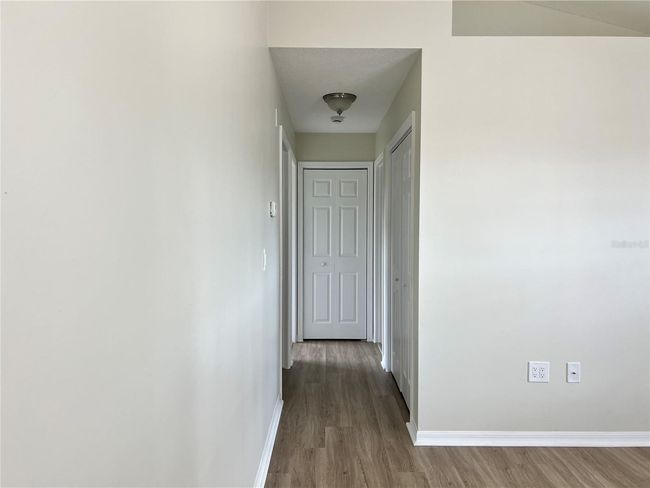 Hallway to guest bedrooms and bath | Image 31