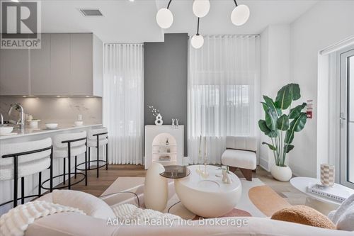 127w-8 Cedarland Dr, Markham, ON, L6G0H4 | Card Image