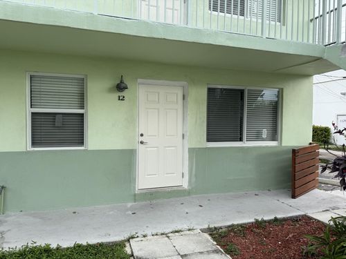 12-1118 N H St, Lake Worth Beach, FL, 33460-2168 | Card Image