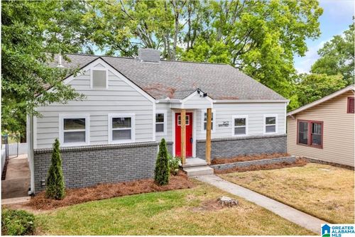 2627 28th Street Ensley, BIRMINGHAM, AL, 35208-2924 | Card Image