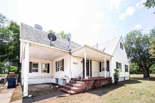 1723 W Lakeview, Stillwater, OK, 74075 | Card Image