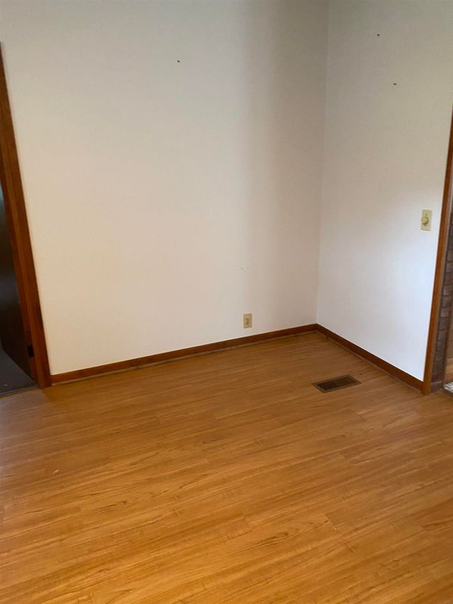907 Iowa St, House other with 3 bedrooms, 1 bathrooms and null parking in Dysart IA | Image 15