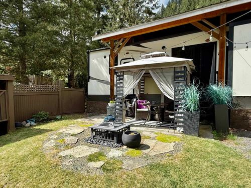 16-1650 Columbia Valley Rd, Lindell Beach, BC, V2R4X3 | Card Image
