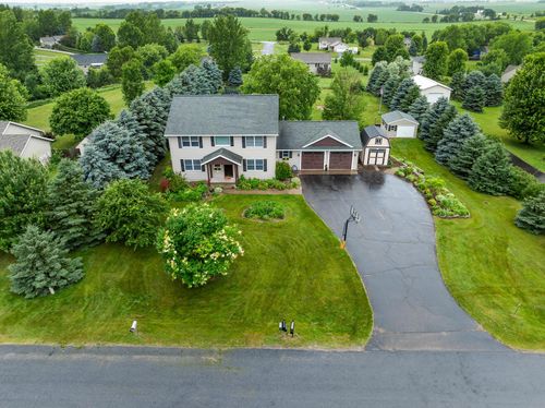 876 162nd St, Hammond, WI, 54015-5052 | Card Image