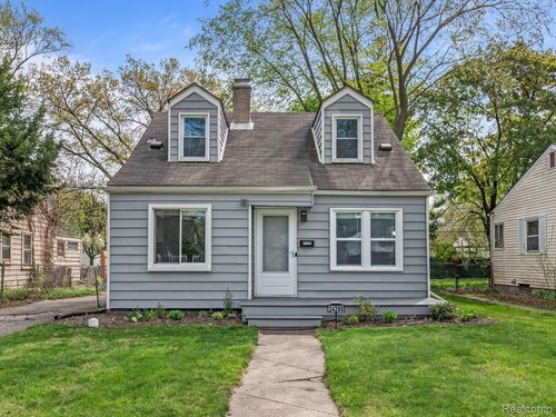 24280 Parklawn St, Oak Park, MI, 48237-1508 | Card Image