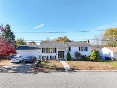 5 Twins Lane, House other with 3 bedrooms, 2 bathrooms and 6 parking in North Providence RI | Image 3