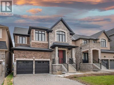 1341 Blackmore St, House other with 8 bedrooms, 5 bathrooms and 4 parking in Innisfil ON | Image 1