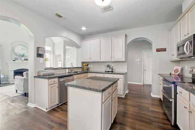 9103 Huckinston Ct, House other with 4 bedrooms, 3 bathrooms and 2 parking in Spring TX | Image 12