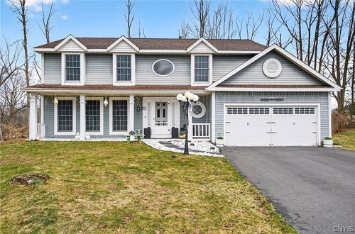 322 Garfield Ave, Liverpool, NY, 13088-4380 | Card Image