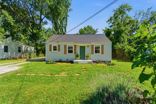 93 Jay St, Nashville, TN, 37210-5234 | Card Image
