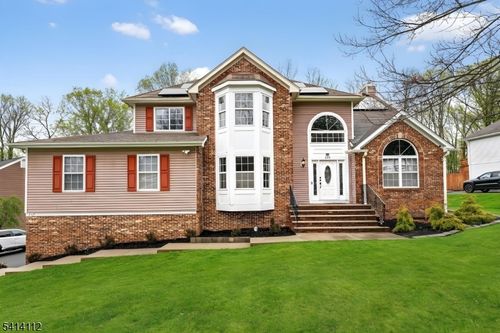 336 Mount Pleasant Ave, Dover, NJ, 07801-1643 | Card Image