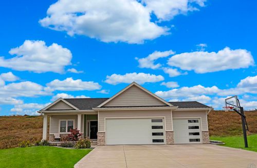 1219 Blackhawk Ct, Hinton, IA, 51024-8875 | Card Image