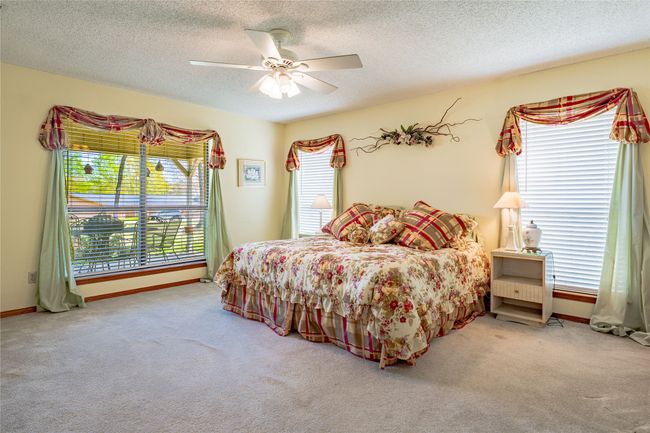 162 1 St Oak Dr, House other with 2 bedrooms, 2 bathrooms and null parking in Enchanted Oaks TX | Image 15