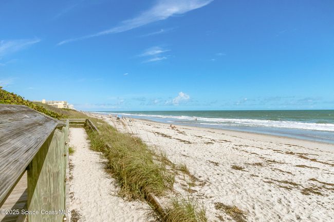 61 - 290 Paradise Blvd, Townhouse with 2 bedrooms, 2 bathrooms and null parking in Indialantic FL | Image 52