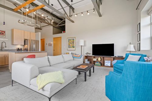 apt-316-111 E Franklin Ave, Minneapolis, MN, 55404-2578 | Card Image