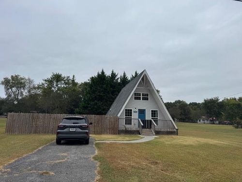 351 Valley View Cir Se, Calhoun, GA, 30701-4519 | Card Image