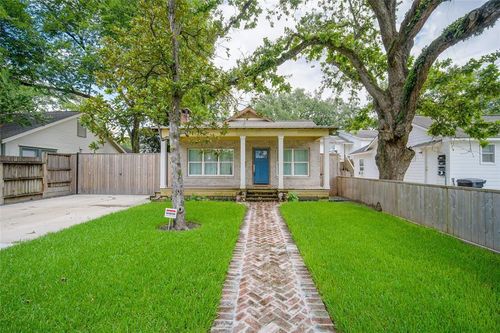 4814 Siegel St, Houston, TX, 77009-2639 | Card Image