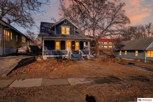 4282 Wirt St, Omaha, NE, 68111-3072 | Card Image