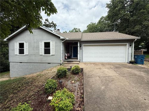 2 Melling Cir, Bella Vista, AR, 72715-2375 | Card Image