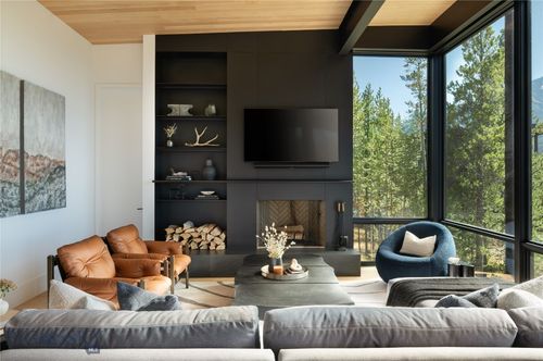 50 One&Only Private Home, Big Sky, MT, 59716 | Card Image