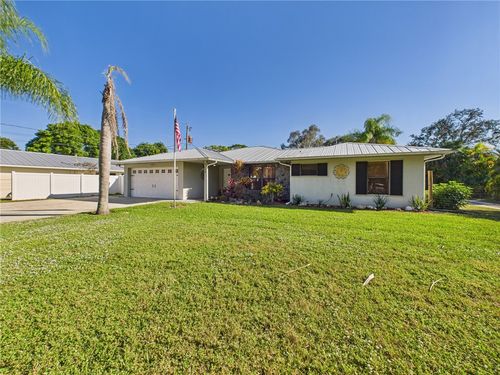 9730 Fleming Grant Rd, Sebastian, FL, 32976-3326 | Card Image