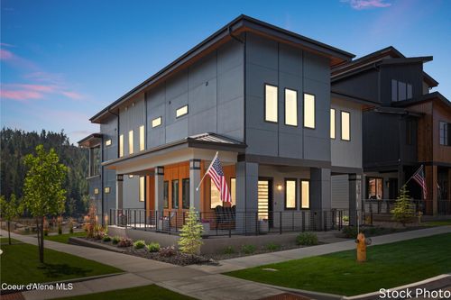 3002 W Lumber Ln, Coeur D Alene, ID, 83814-7411 | Card Image