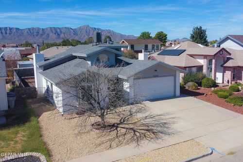 11065 Golden Pond Dr, El Paso, TX, 79934-3126 | Card Image