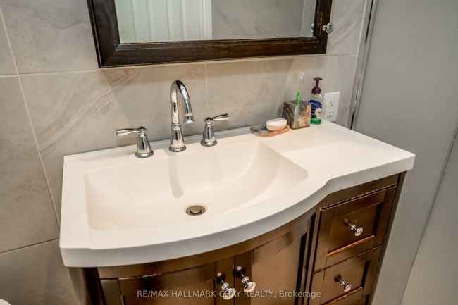 28 Brown St, House attached with 4 bedrooms, 2 bathrooms and 3 parking in Tottenham ON | Image 16