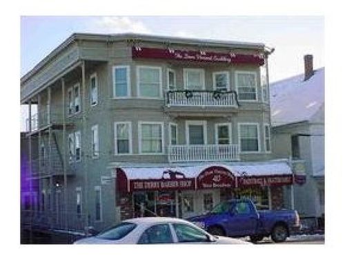 unit-6-rr437-40 W Broadway, Derry, NH, 03038-2366 | Card Image