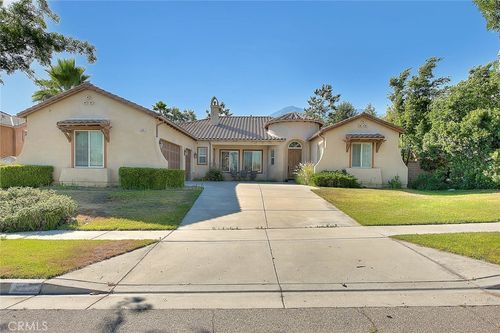 5480 Stoneview Rd, Rancho Cucamonga, CA, 91739-8932 | Card Image