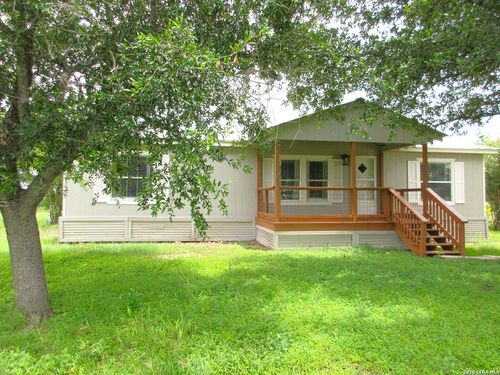 380 County Road 422, D Hanis, TX, 78850-5127 | Card Image