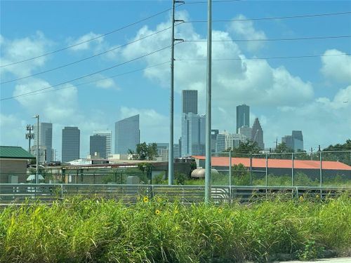 2023 Semmes St, Houston, TX, 77026-6871 | Card Image
