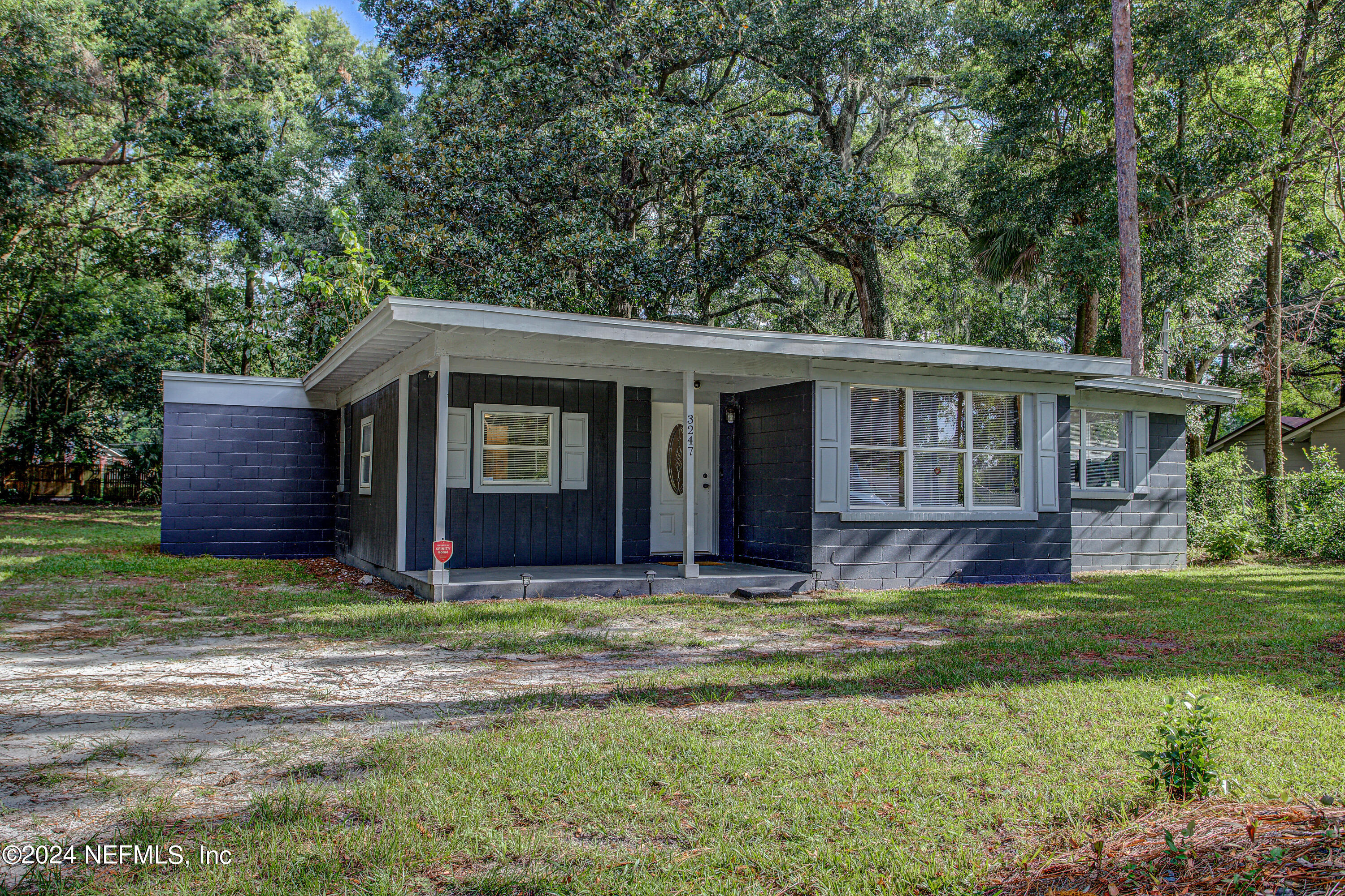 Hickorynut St, Jacksonville, FL 32208