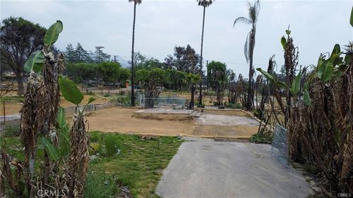 2962 Emerson Way, Altadena, CA, 91001-4806 | Card Image