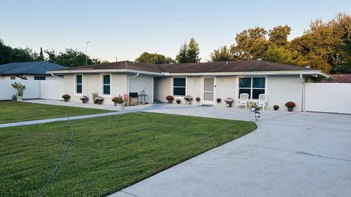 2084 Laura Ln, West Palm Beach, FL, 33415-7212 | Card Image