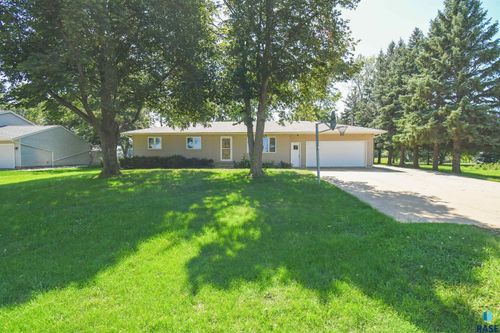8317 W 42nd St Street, Sioux Falls, SD, 57106 | Card Image