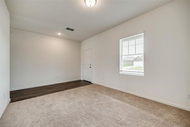 713 Peach Tree Ln, House other with 4 bedrooms, 3 bathrooms and null parking in Anna TX | Image 6