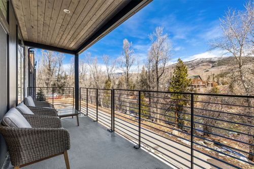 821-930 Blue River Pkwy, Silverthorne, CO, 80498-8958 | Card Image