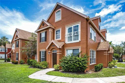 10520-10520 White Lake Ct, TAMPA, FL, 33626-1940 | Card Image