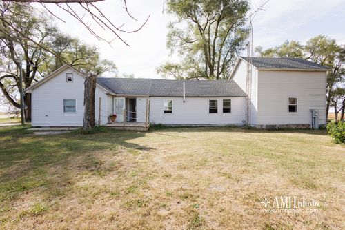2060 5000s Rd, Chebanse, IL, 60922 | Card Image