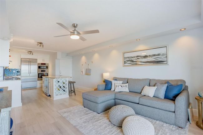 APT-312 - 4800 Ocean Beach Blvd, Condo with 2 bedrooms, 2 bathrooms and null parking in Cocoa Beach FL | Image 4